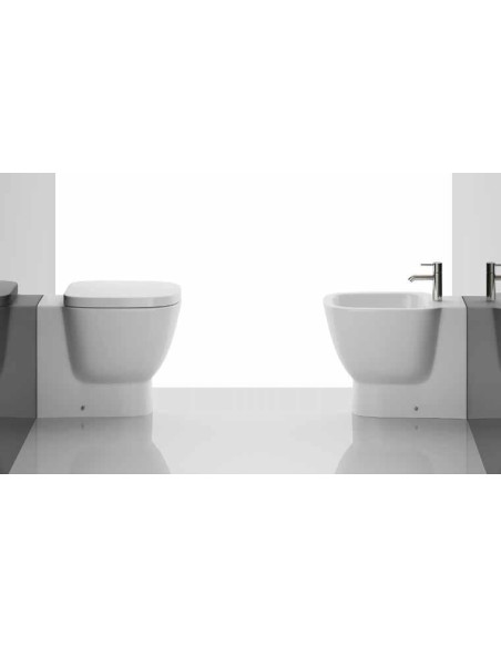 Vaso  + bidet filo muro serie ONE della RAK